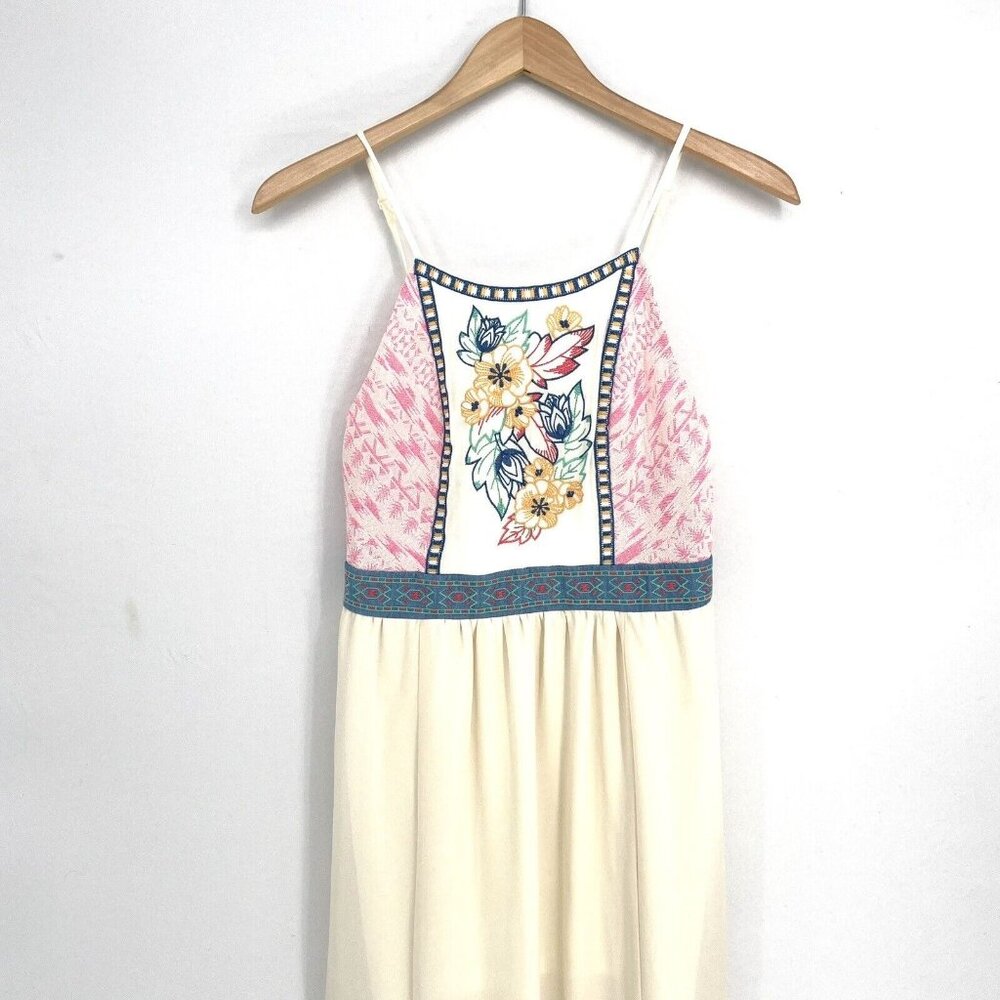 Flying Tomato Cream Full Length Maxi Dress Ivory Floral Embroidered Size Medium - Picture 2 of 8